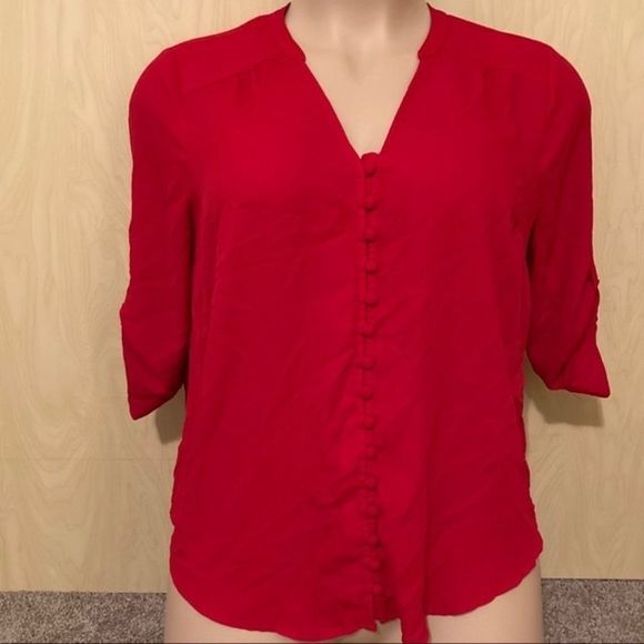 TORRID HARPER - RED GEORGETTE BUTTON-LOOP BLOUSE - Picture 6 of 8